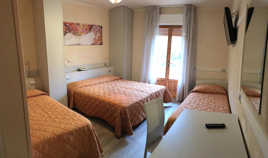 Hotel Da Filie' Querceta Luaran gambar